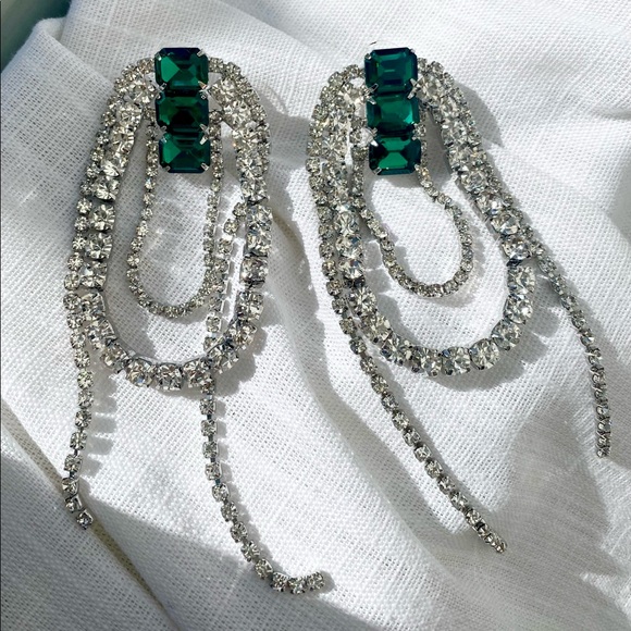 Emerald green party earrings brand new - Picture 3 of 5